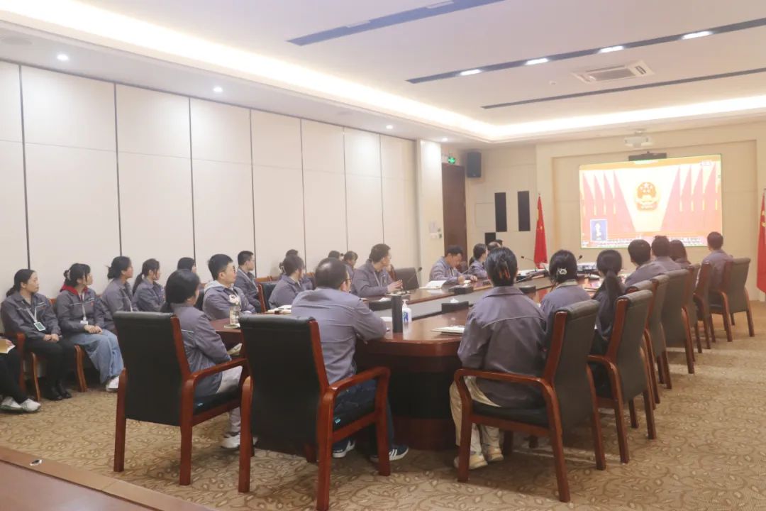 20240306-2-快盈VIII循环组织收看第十四届全国人民代表大会第二次会议开幕会.jpg
