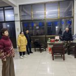 党委书记姜扬在大年三十慰问一线员工